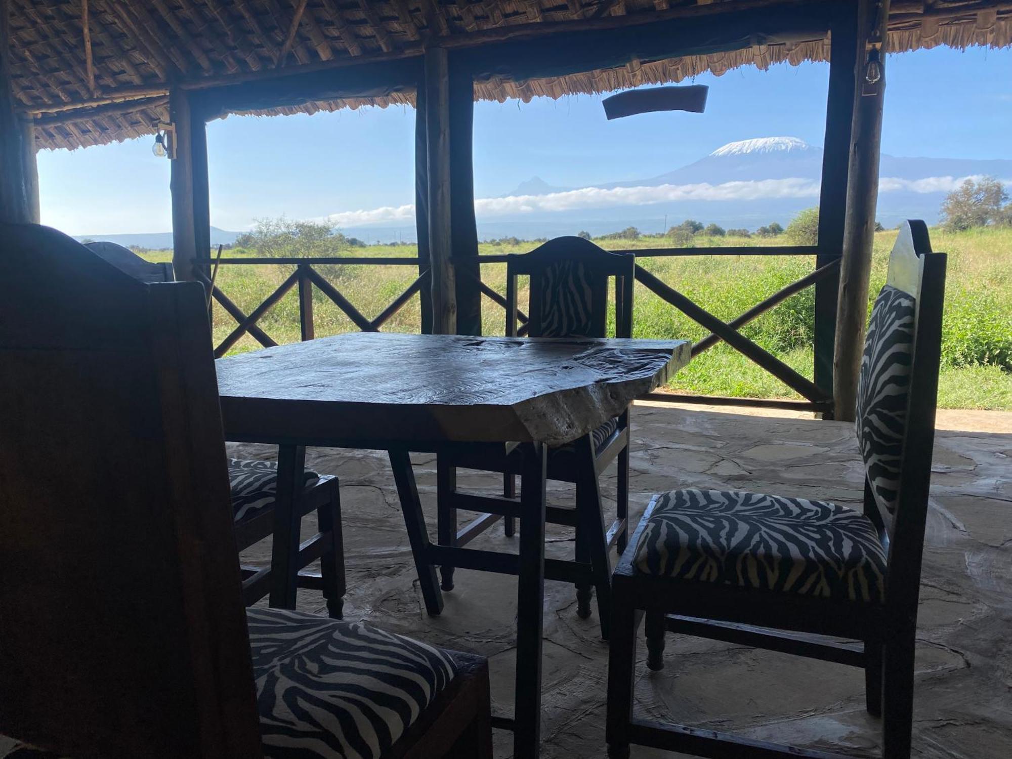 Amboseli Discovery Camp Buitenkant foto