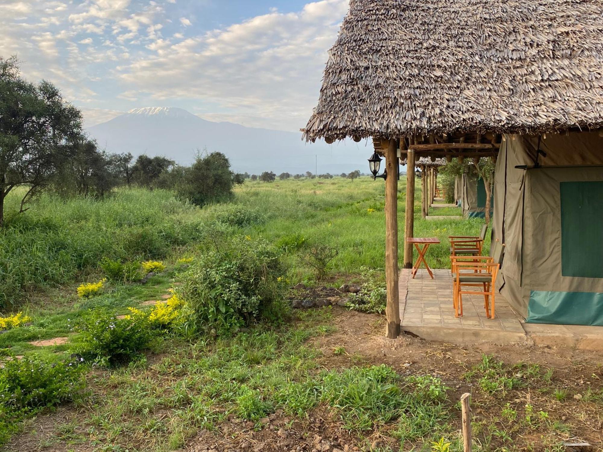Amboseli Discovery Camp Buitenkant foto