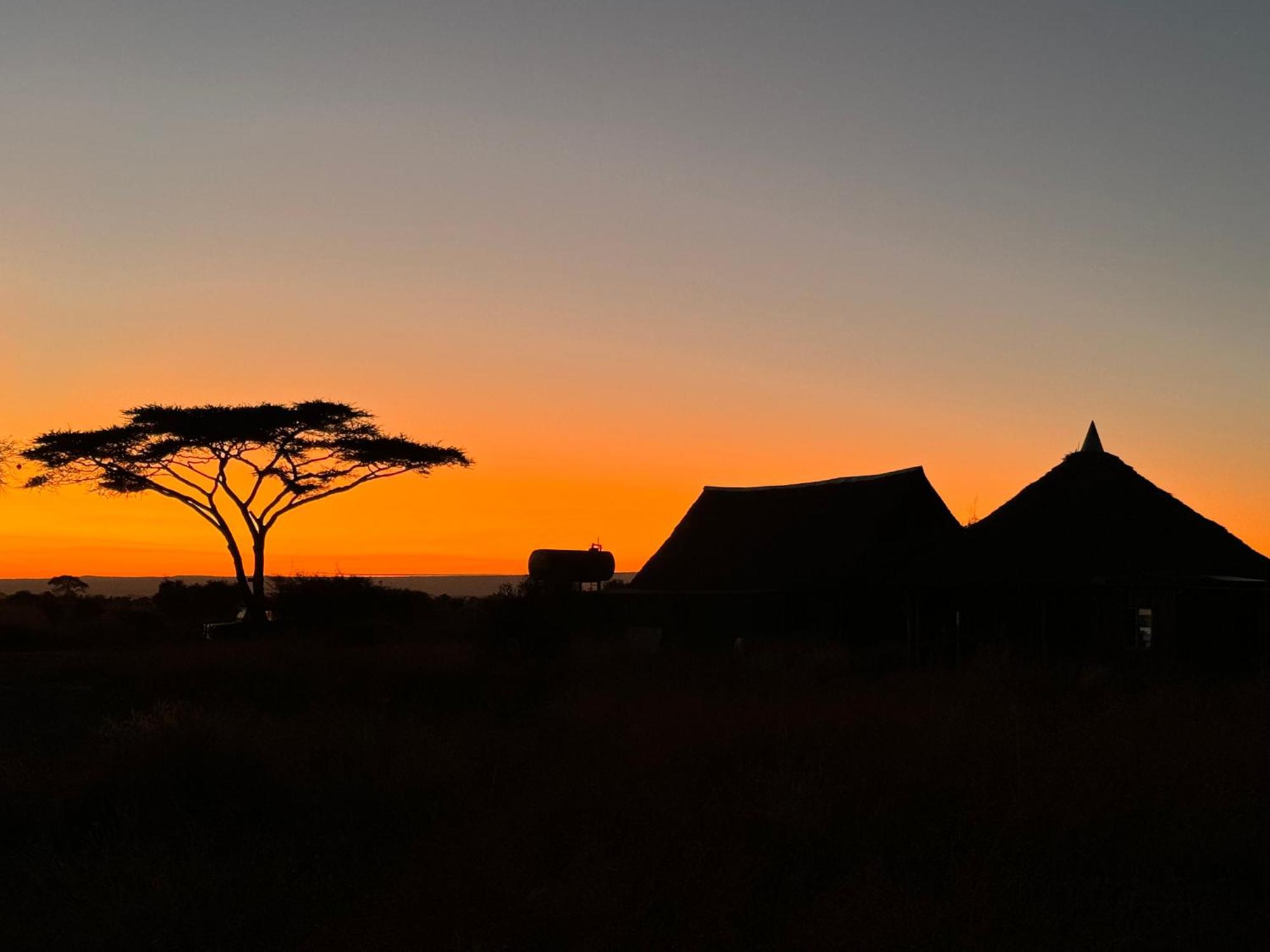 Amboseli Discovery Camp Buitenkant foto
