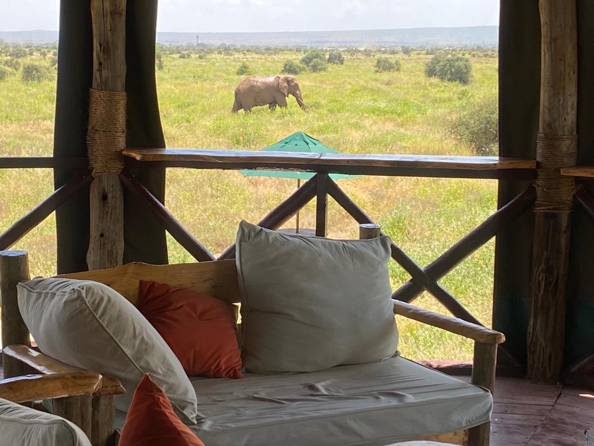 Amboseli Discovery Camp Buitenkant foto